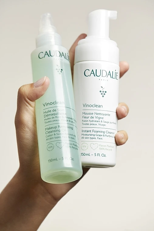 Caudalie Vinoclean Make-up Removing Cleansing Oil - Makeup Remover Oil 7 Caudalie Vinoclean Make-up Removing Cleansing Oil - Makeup Remover Oil - Image 5