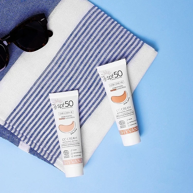 Dhyvana Botanicals & Hyaluronic Acid CC-Cream - CC Sunscreen SPF50